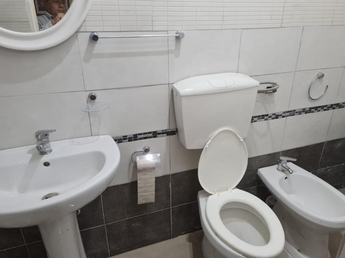 La Casa Di Emanuela Hotel Caltavuturo Bagian luar foto