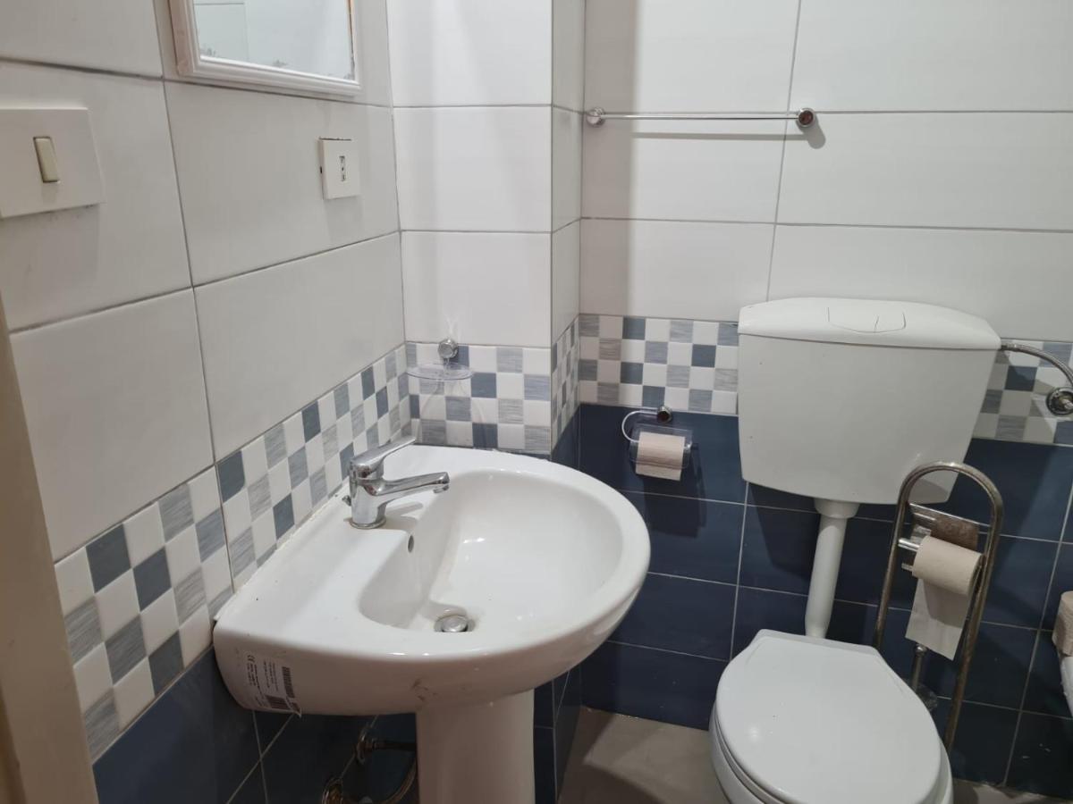 La Casa Di Emanuela Hotel Caltavuturo Bagian luar foto